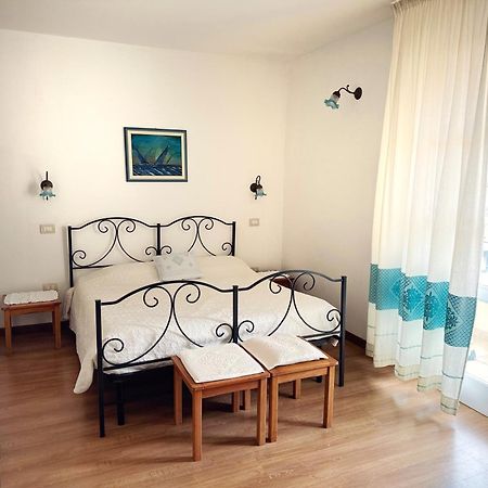 B&B Tre - Rooms & Relax Oristano Exterior foto